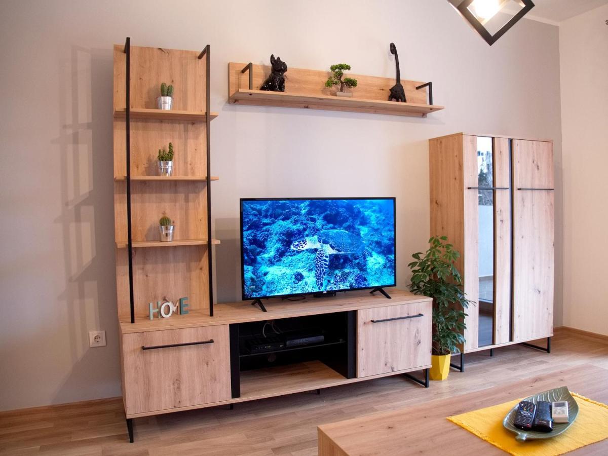 Adriatic Apartment บาร์ ภายนอก รูปภาพ