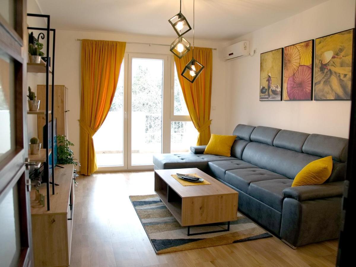 Adriatic Apartment บาร์ ภายนอก รูปภาพ