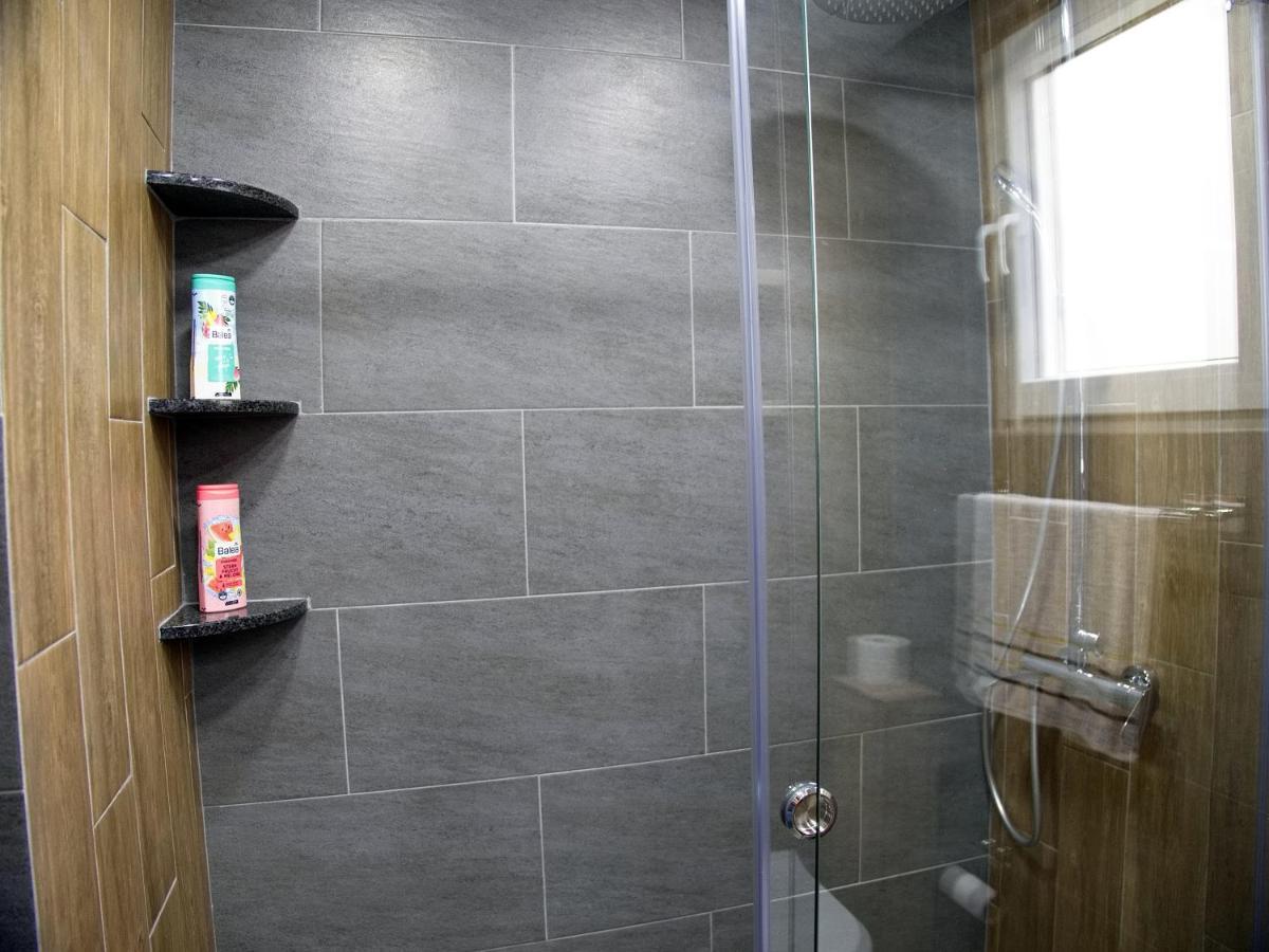 Adriatic Apartment บาร์ ภายนอก รูปภาพ