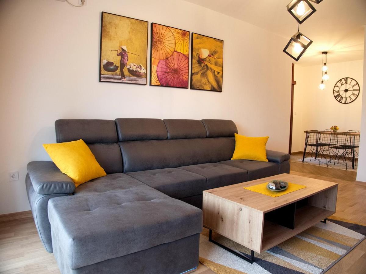 Adriatic Apartment บาร์ ภายนอก รูปภาพ
