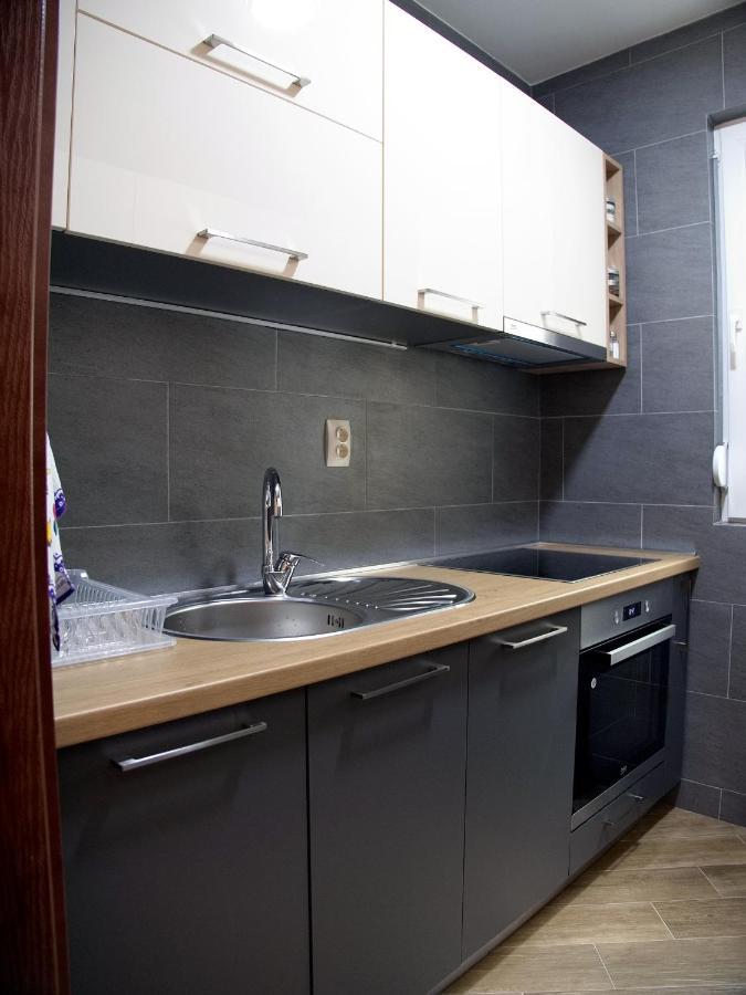 Adriatic Apartment บาร์ ภายนอก รูปภาพ