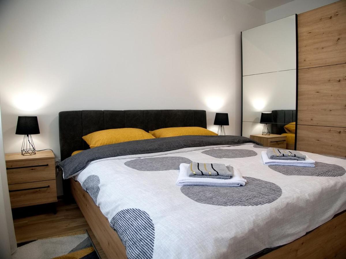 Adriatic Apartment บาร์ ภายนอก รูปภาพ