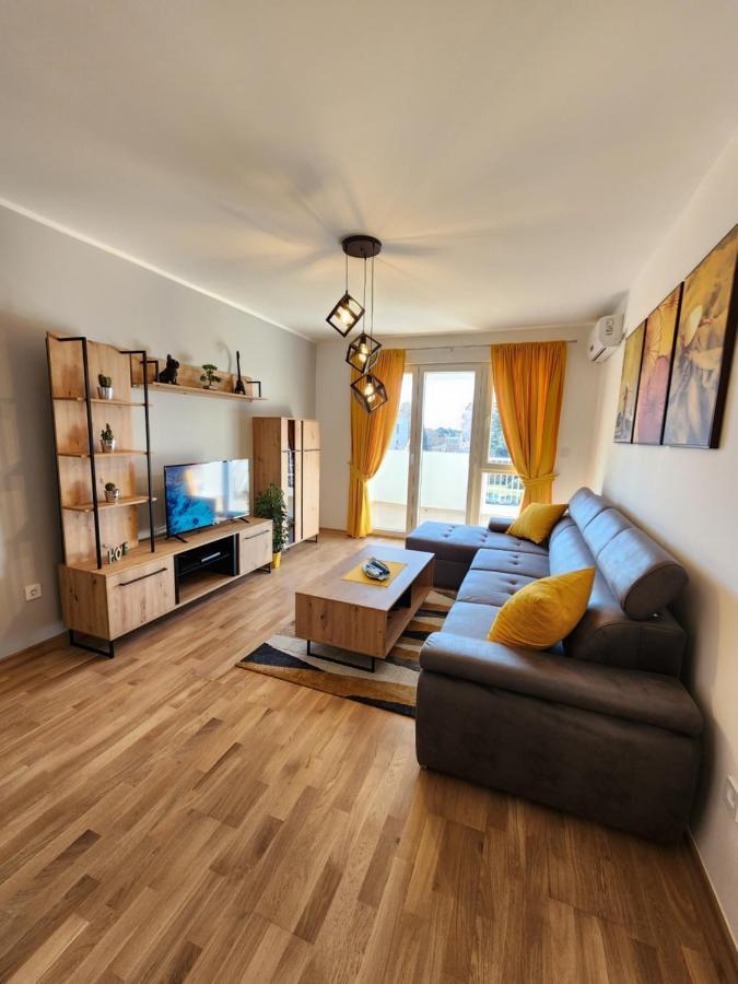 Adriatic Apartment บาร์ ภายนอก รูปภาพ